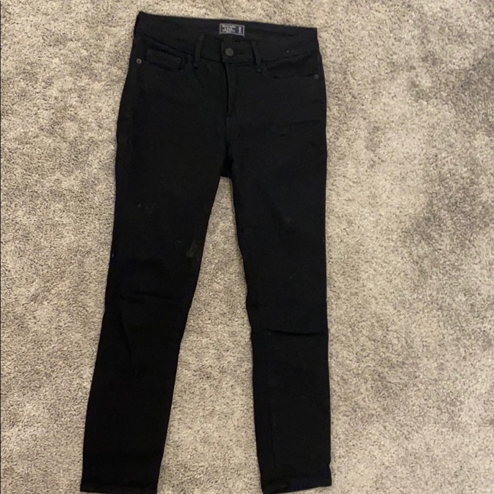 Black Skinny Jeans